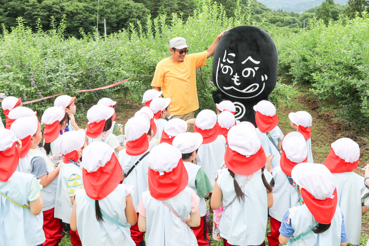 にのへシャドーズ荒谷果樹園さんのブルーベリー畑訪問